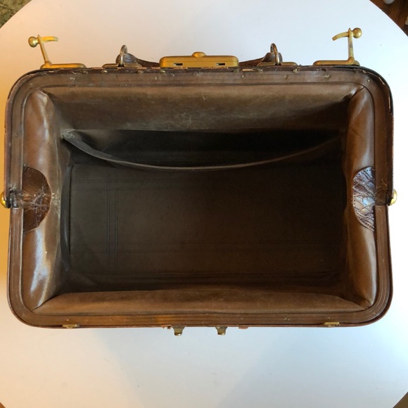 Authentic crocodile vintage doctors bag - Picture 6 of 7